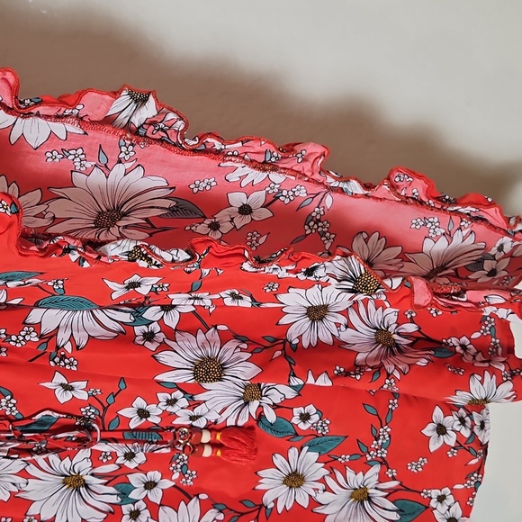 Jessica Simpson Red Floral Kimono Blouse - Picture 3 of 7